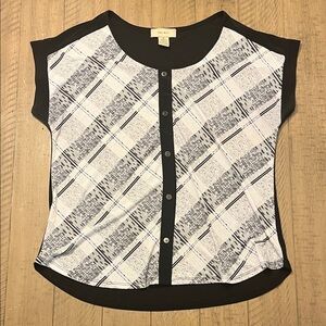 Eva Mendes Black and White Plaid Button Down Shirt